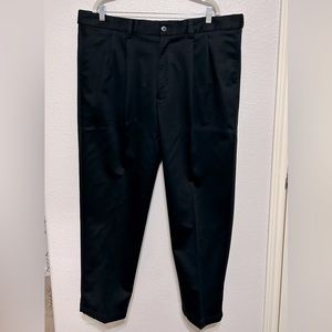 Oak Hill Premium Stretch Pleated Dress Pants Black. Big & Tall DXL 42x30